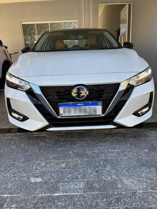 NISSAN SENTRA 2.0 16V GASOLINA EXCLUSIVE XTRONIC NISSAN SENTRA 2.0 16V GASOLINA EXCLUSIVE XTRONIC